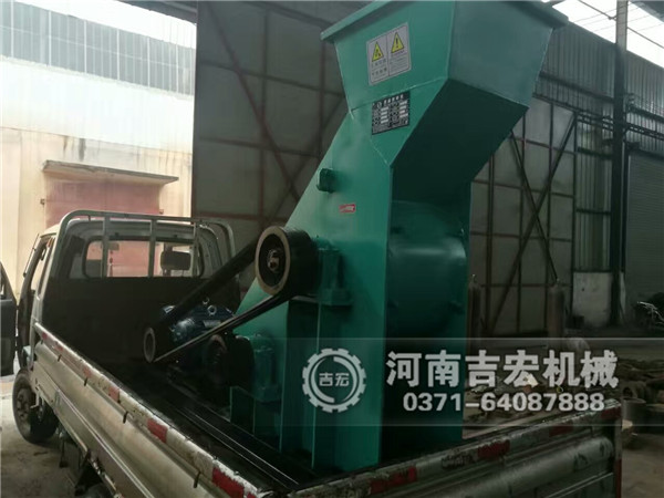 煤矸石粉碎機發(fā)貨現場