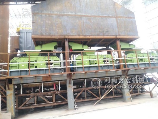大型砂廠對(duì)輥制砂機(jī)多少錢一臺(tái),工作原理是什么？